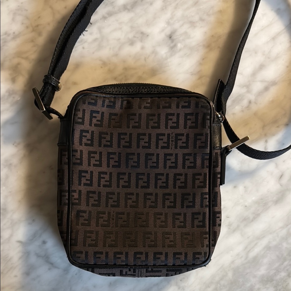 Fendi Vintage Zucchino Crossbody Bag - Picture 9 of 14
